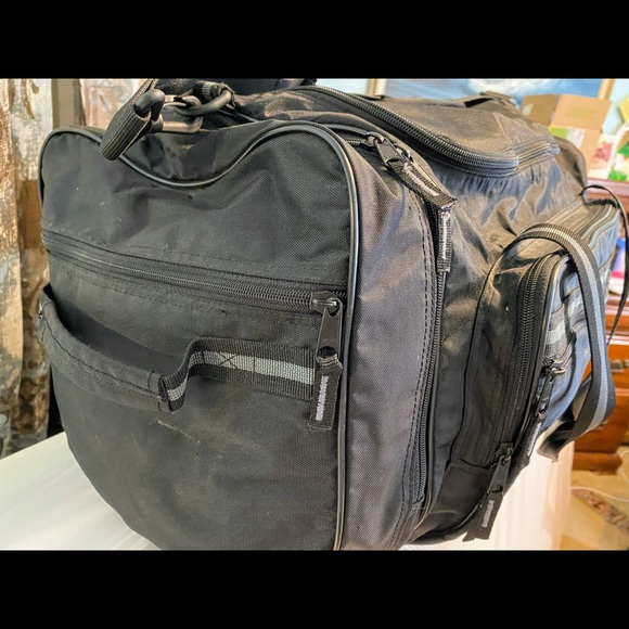 Eddie Bauer Bags Eddie Bauer Overnight Large Bag Poshmark